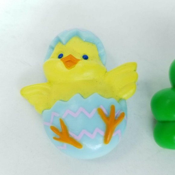 Hallmark Pins Easter St Patricks Day Brooch Vtg - Picture 3 of 7